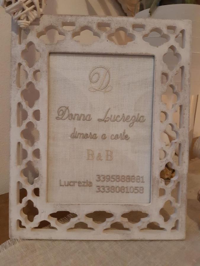 Donna Lucrezia Dimora A Corte B&B Конверсано Екстериор снимка